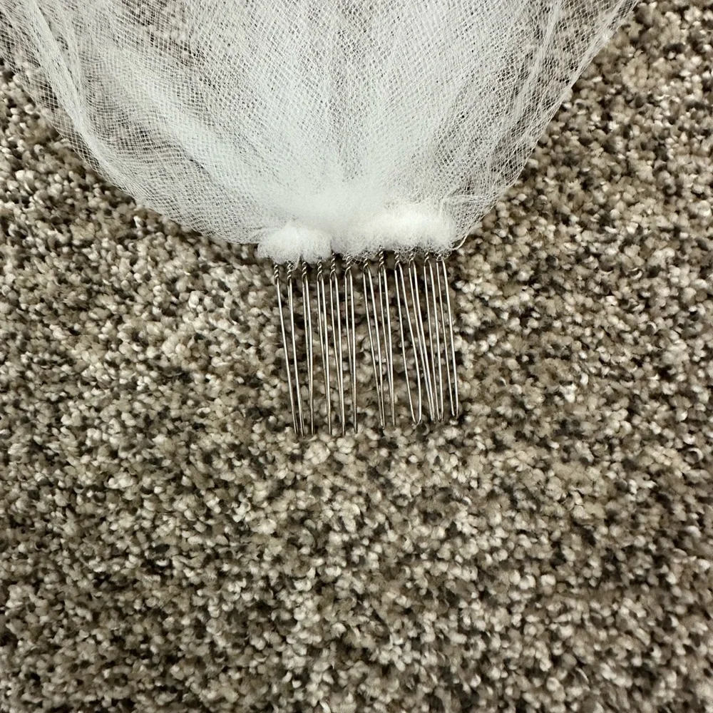 Veil - Picture 2 of 3